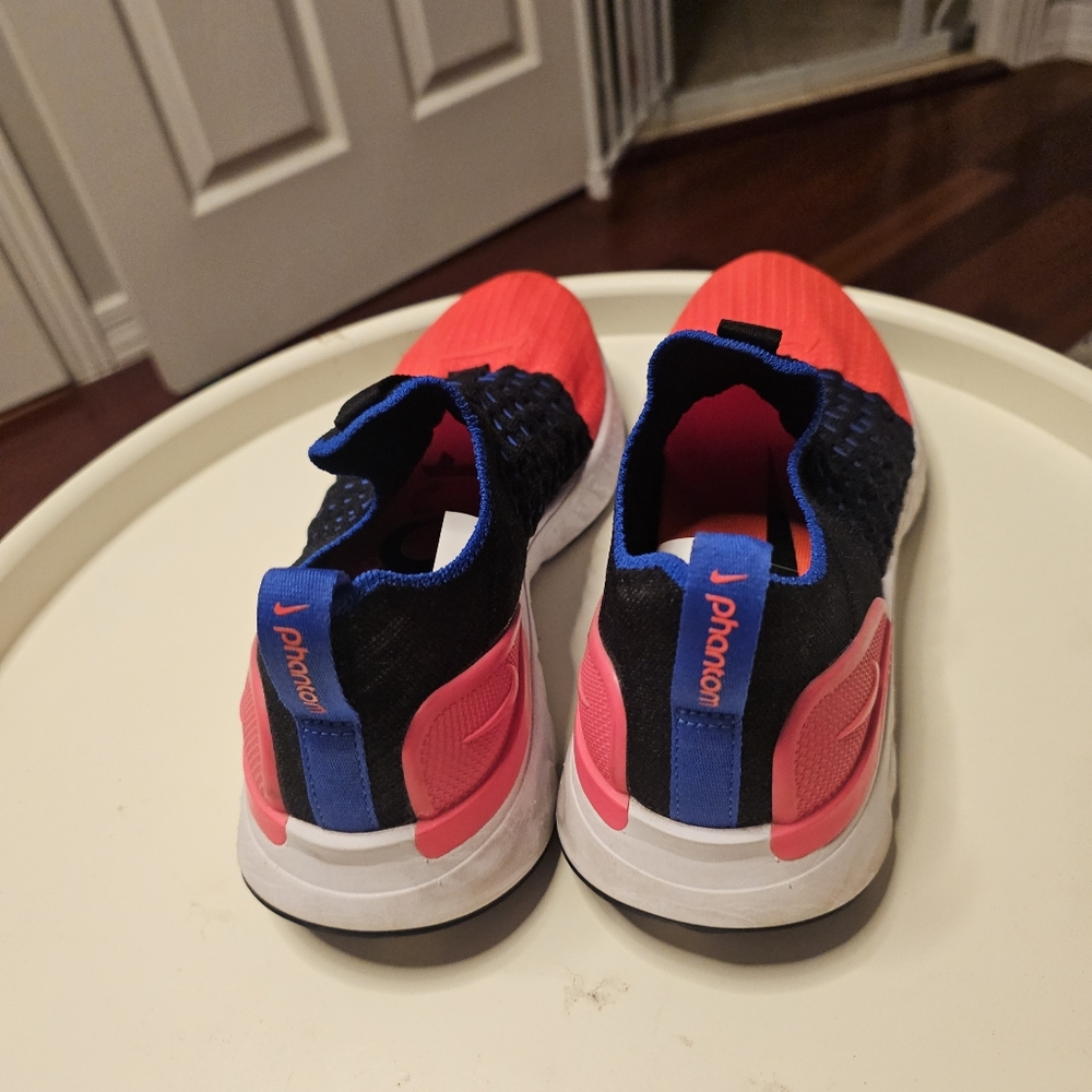 Nike React Flyknit Sneakers - Picture 4 of 13